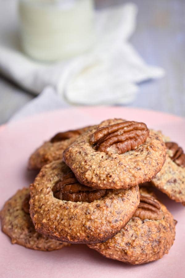 Keto Almond And Pecan Cookies