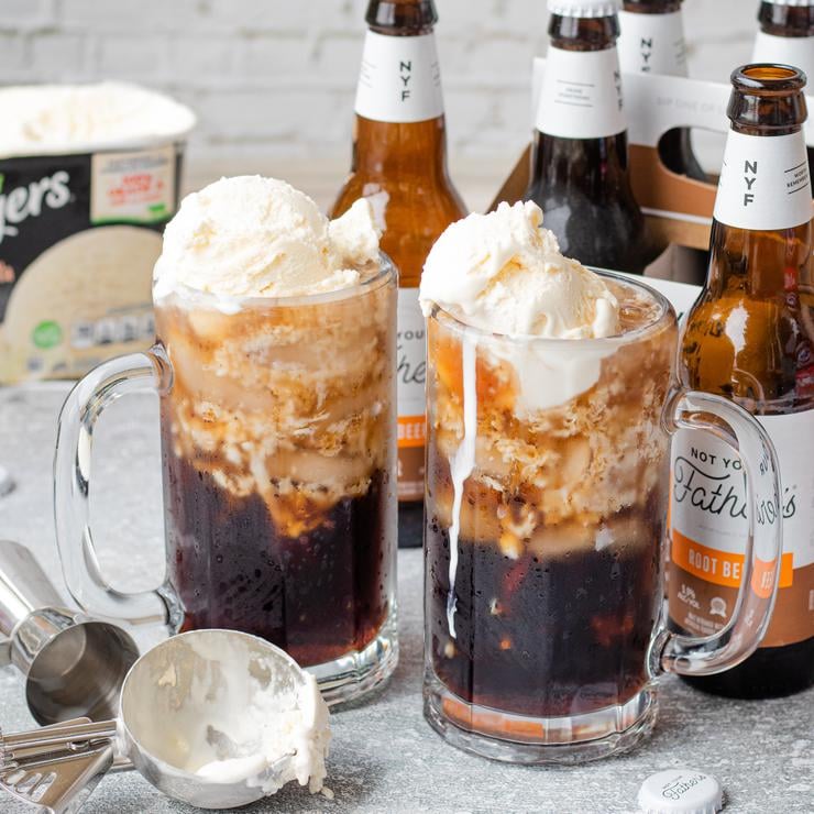 Alcoholic Drinks – BEST Boozy Root Beer Float Recipe – Easy and Simple Cocktail – How To Make Homemade Alcohol Cocktails