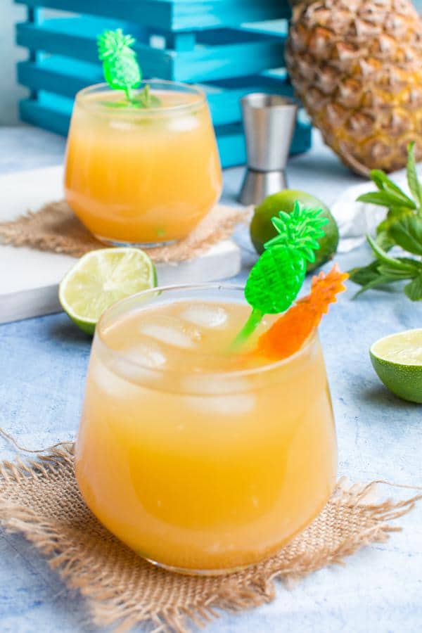 Alcoholic Drinks – BEST Hawaiian Maui Mango Rum Recipe – Easy and Simple Rum Cocktail – How To Make Homemade Alcohol Cocktails