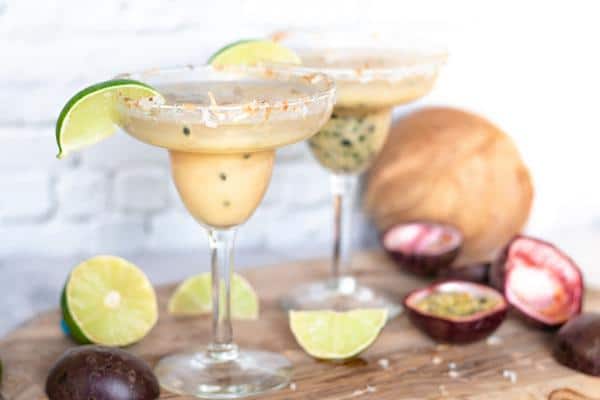 Alcoholic Drinks – BEST Passionfruit Coconut Hawaiian Margarita Recipe – Easy and Simple Margarita On The Rocks – How To Make Homemade Margarita