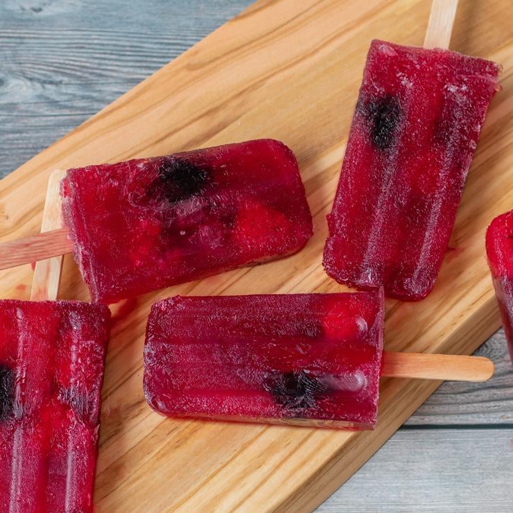 Wine Popsicles - BEST Boozy Popsicles Recipe - Easy and Simple Red Wine Popsicles - How To Make Alcoholic Popsicles