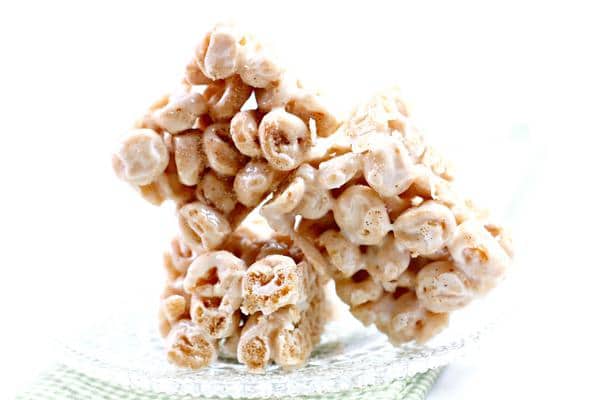 Easy Cereal Bars – Best Homemade Honey Bun Cinnamon Roll Cereal Bar Recipe – {Easy} Breakfast – Snacks – Desserts – Quick – Simple