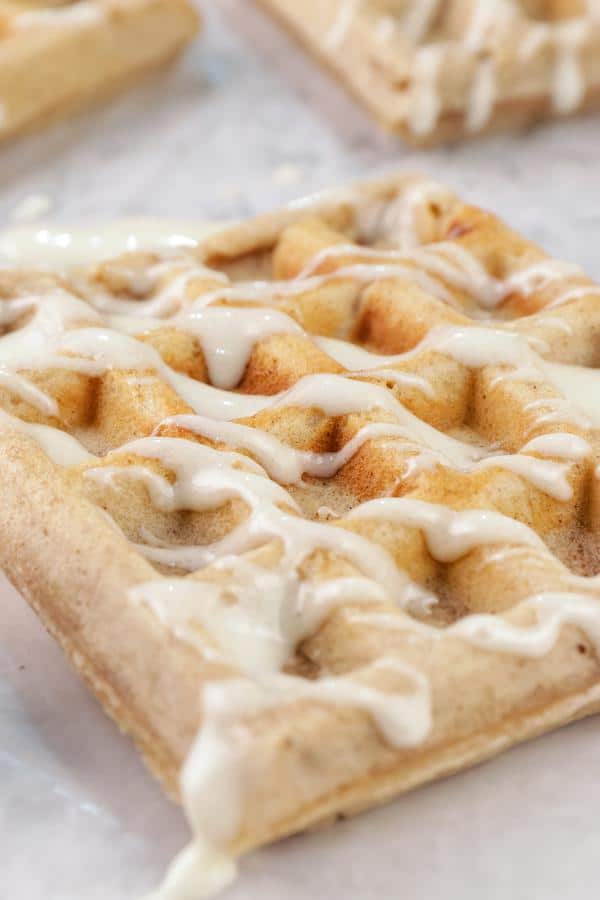 Easy Waffles – Best Homemade Cinnamon Roll Waffle Recipe – {Easy} Breakfast – Dinner – Snacks – Desserts – Quick – Simple