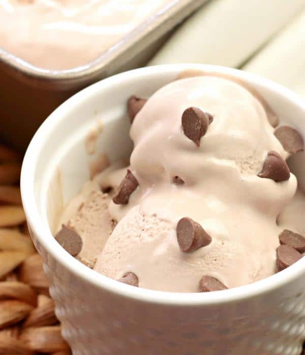 5 Ingredient Homemade Ice Cream – EASY – Quick – Simple No Churn Chocolate Ice Cream Recipe – BEST Homemade Ice Cream – Simple – Quick – Desserts – Snacks – Party Food