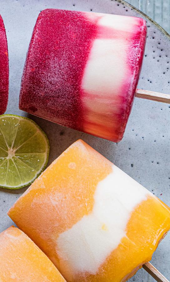 5 Ingredient Popsicles – BEST Fruit Popsicles – {Easy – NO Bake} – Snacks – Desserts – Party Food – Quick – Simple