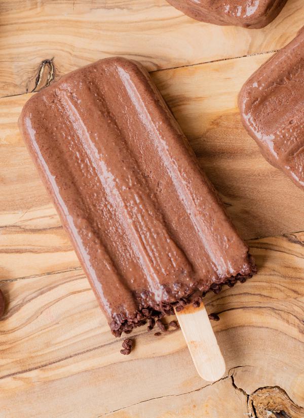 Popsicles – BEST Fudgesicle Popsicles Recipe – Easy and Simple Chocolate Popsicles – How To Make Popsicles - Summer Treats - Desserts
