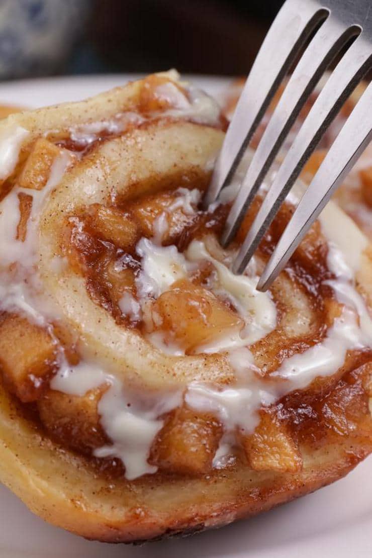 Easy Apple Pie Cinnamon Rolls – Best Homemade Apple Pie Recipe – {Easy} Recipes – Snacks – Desserts – Breakfast – Quick – Simple