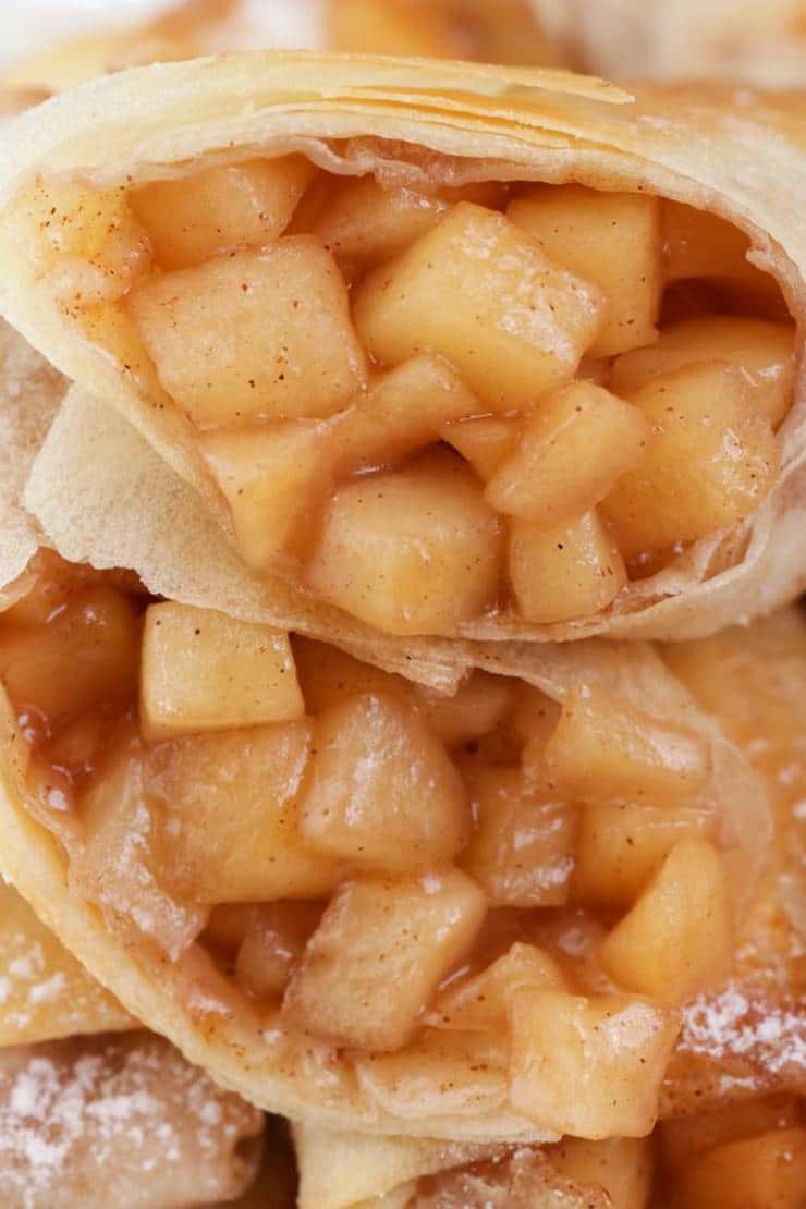 Easy Apple Pie Egg Rolls – Best Homemade Apple Pie Recipe – {Easy} Recipes – Snacks – Desserts – Breakfast – Quick – Simple