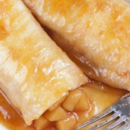 Easy Apple Pie Enchiladas – Best Homemade Caramel Apple Pie Recipe – {Easy} Recipes – Snacks – Desserts – Breakfast – Quick – Simple