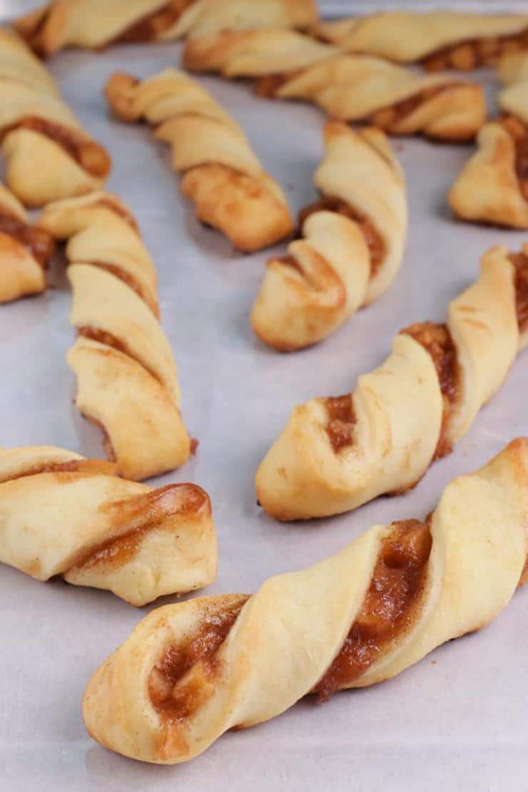 Easy Apple Pie Twists – Best Homemade Apple Pie Recipe – {Easy} Recipes – Snacks – Desserts – Breakfast – Quick – Simple