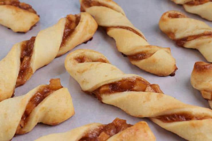 Easy Apple Pie Twists – Best Homemade Apple Pie Recipe – {Easy} Recipes – Snacks – Desserts – Breakfast – Quick – Simple