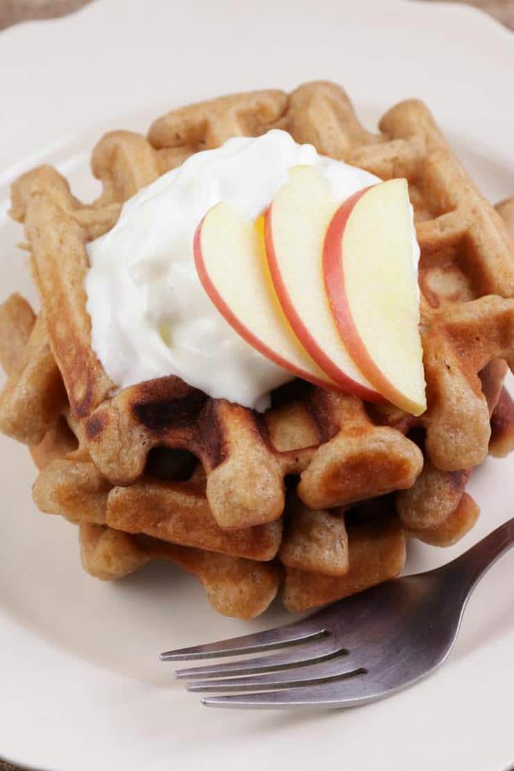 Easy Apple Pie Waffles – Best Homemade Apple Pie Recipe – {Easy} Recipes – Snacks – Desserts – Breakfast – Quick – Simple