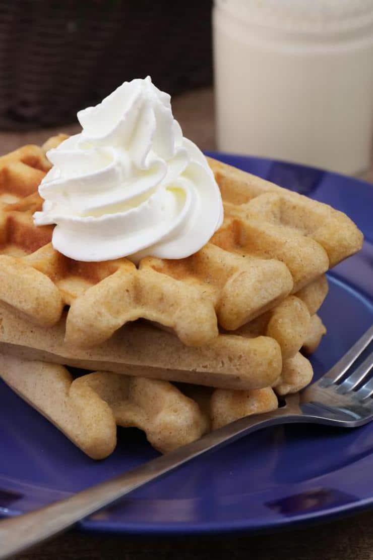 Easy Waffles – Best Homemade Eggnog Waffle Recipe – {Easy} Breakfast – Snacks – Desserts – Quick – Simple