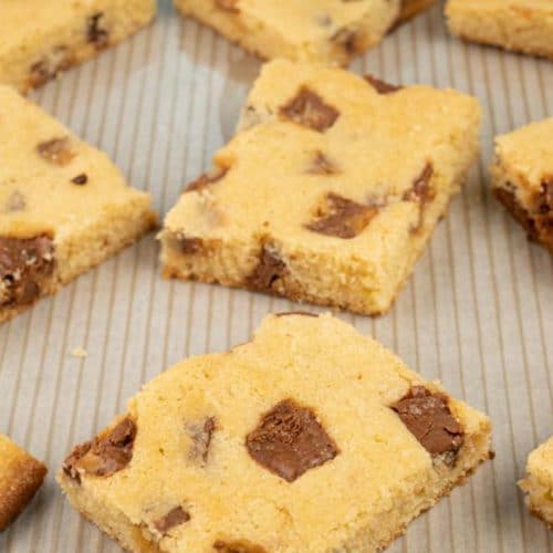 Easy Cookie Bars – BEST Rolo's Candy Cookie Bar Recipe – Snacks – Desserts – Party Food