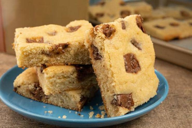 Rolos Candy Cookie Bars
