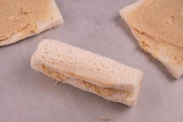 Easy Cinnamon Cream Cheese French Toast Roll Ups