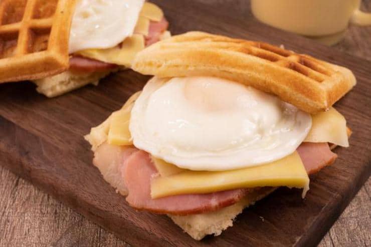 Easy Waffle Breakfast Sandwich