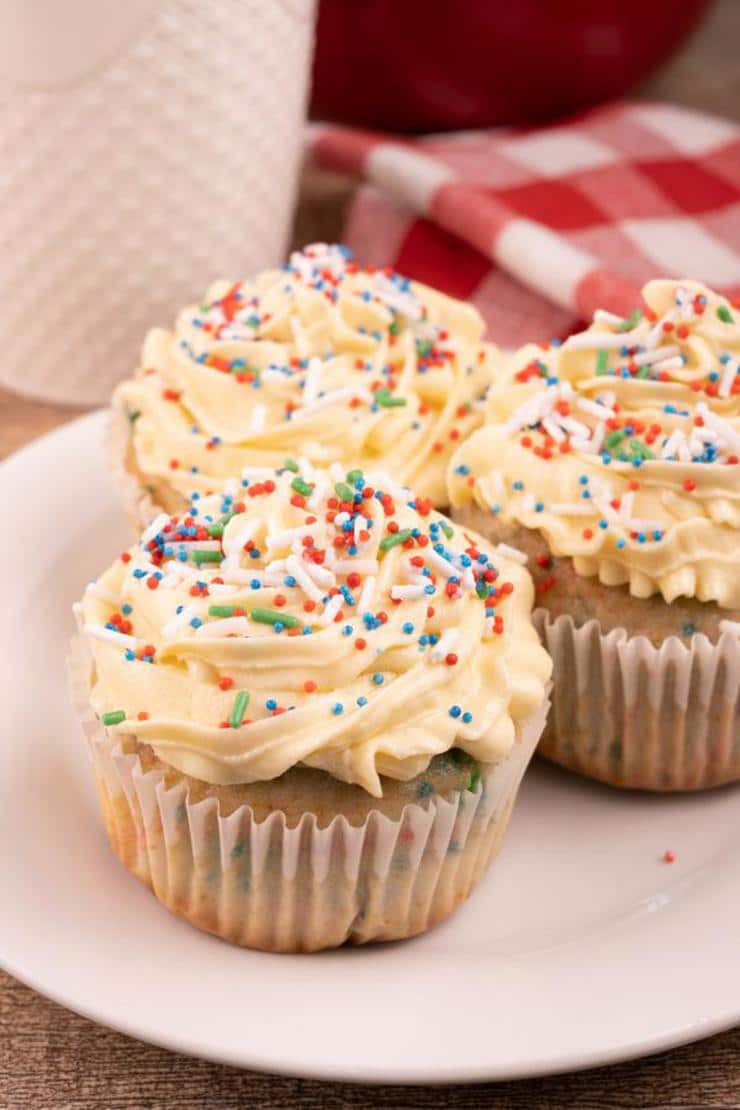 Easy Cupcakes - Best Confetti Cupcake Recipe - Funfetti - Desserts – Snacks - Party Food
