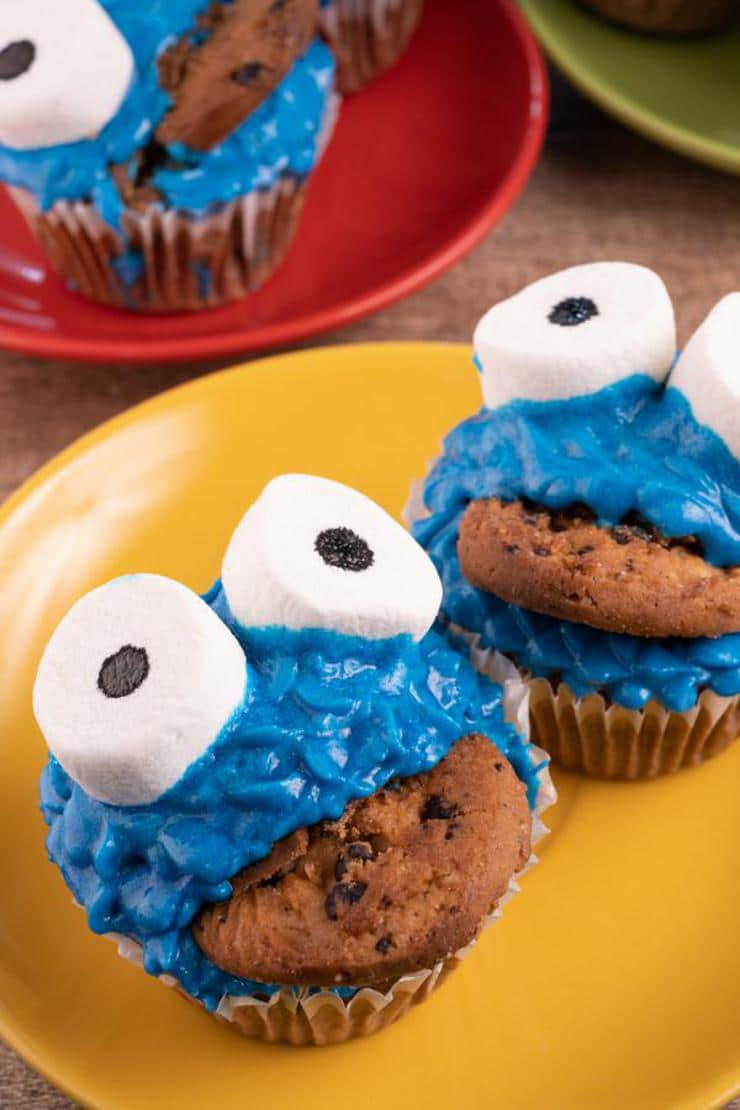 Easy Cookie Monster Cupcakes