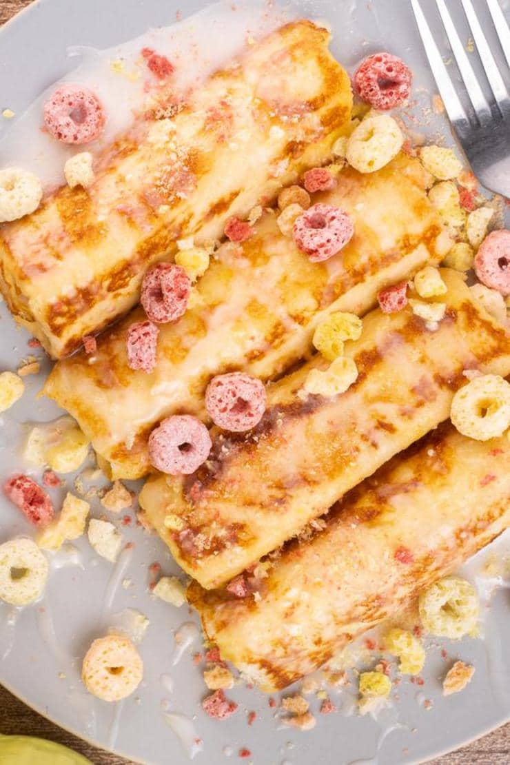 Easy Fruit Loops French Toast Roll Ups