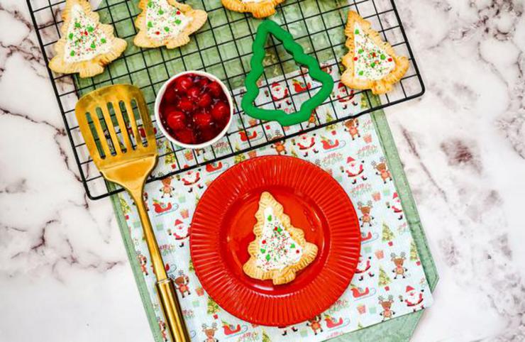 Air Fryer Christmas Tree Pop Tarts Breakfast Pastry