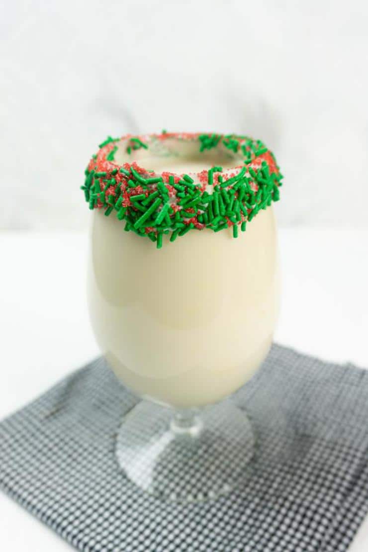 Alcoholic Drinks – BEST Christmas Sugar Cookie Cocktail Recipe – Easy and Simple