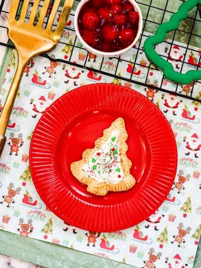 Air Fryer Christmas Tree Pop Tarts Pastry - Holiday Breakfast