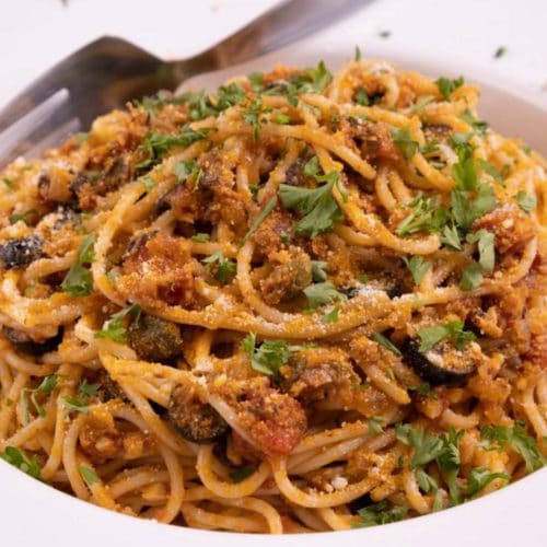 Easy Pasta Puttanesca – Best Homemade Pasta Recipe – Dinner – Lunch – Quick – Simple