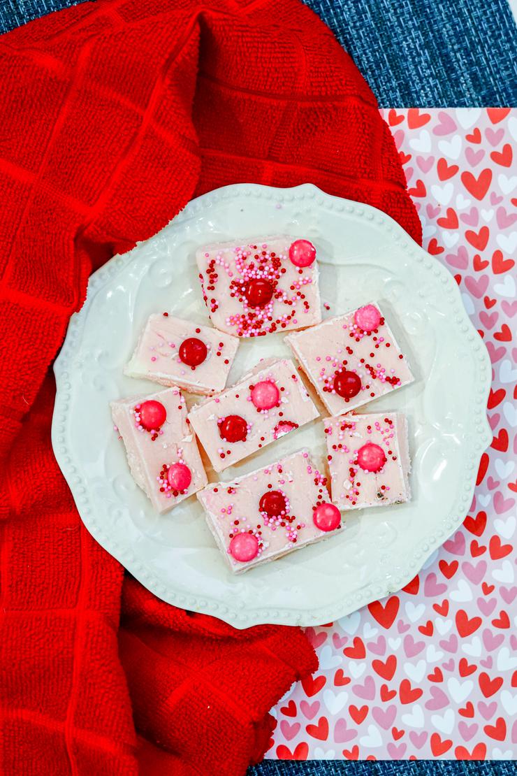 Easy Strawberry Fudge – Best Valentine's Day Recipe – Desserts – Party Food