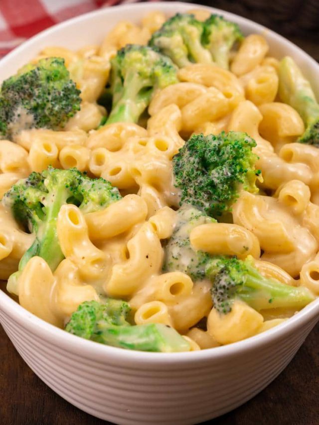 How to Make Creamy Broccoli Mac And Cheese