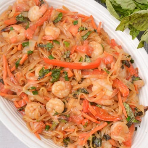 Thai Drunken Noodles - Easy Meal Recipe - Dinner - Lunch - Party Food